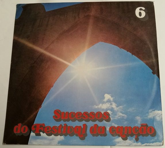 Lote de 5 LP: Sucessos dos Anos 40, 50, 70; outros