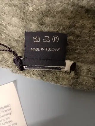 Sciarpa Hangar grigia fatta a mano