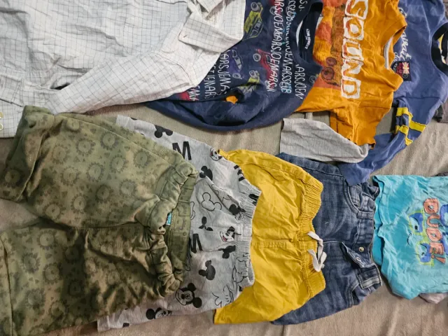 Lote Ropa Niño 2 años invierno/verano (30 prendas)