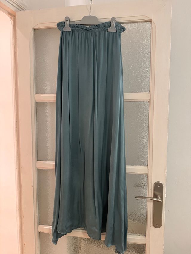 Falda larga satinada turquesa