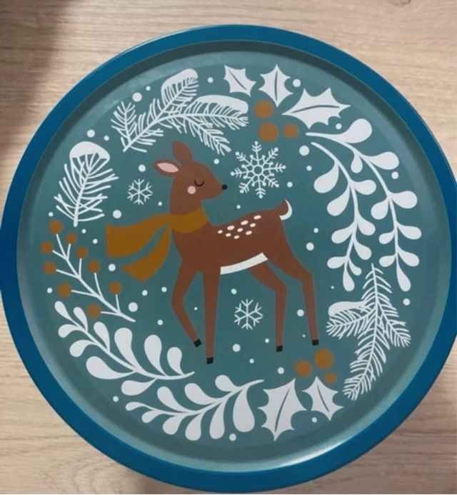 Lata Navideña Ciervo y Hojas