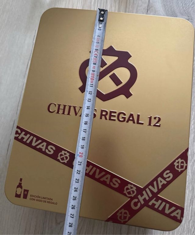 Lata Chivas Regal 12 Años