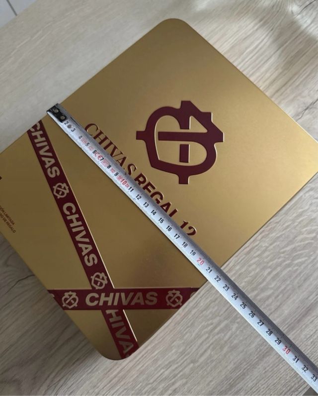 Lata Chivas Regal 12 Años