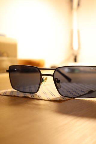 Gafas de sol metálicas lentes azul rectangular