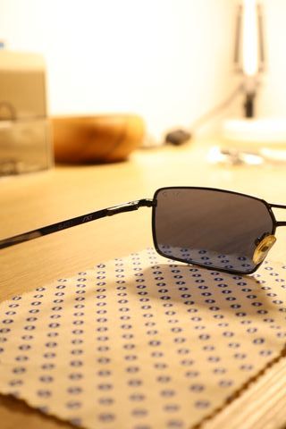 Gafas de sol metálicas lentes azul rectangular