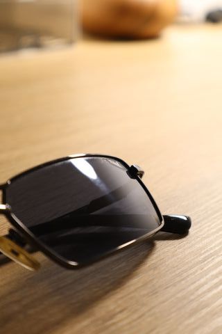 Gafas de sol metálicas lentes azul rectangular