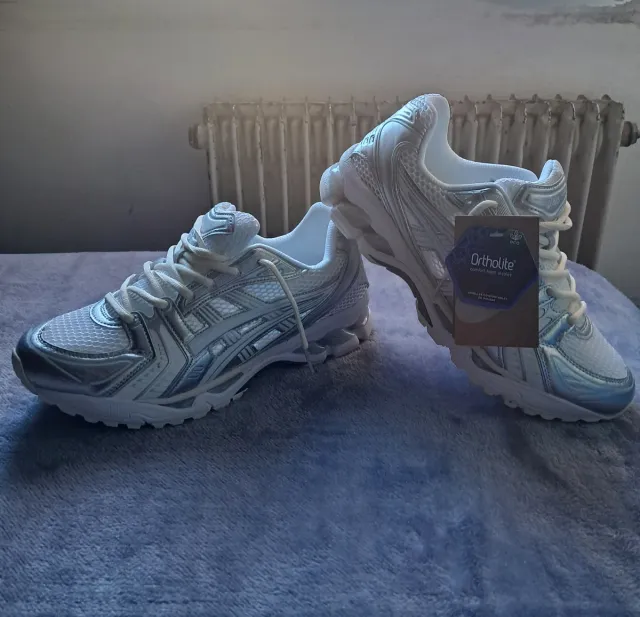 Asics Kayano 14 Plata/Blanco