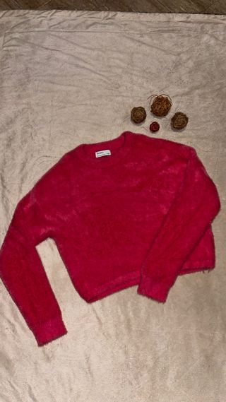 Jersey Bershka pelito fucsia