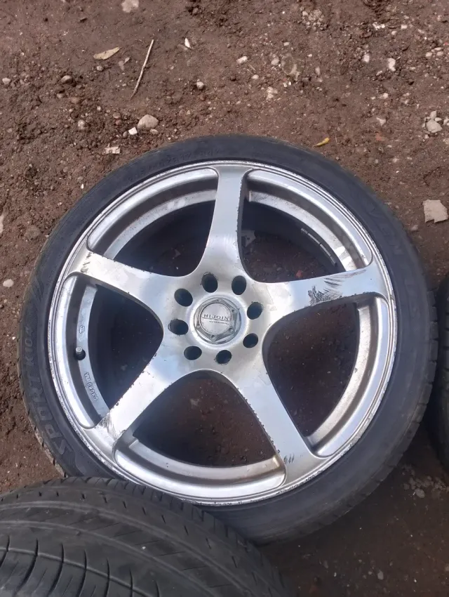 Llantas 17 4x108 / 4x100