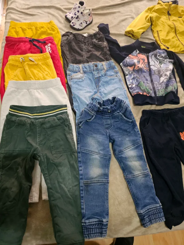 Lote Ropa Niño 2 años 18 Prendas + Zapatillas n°21