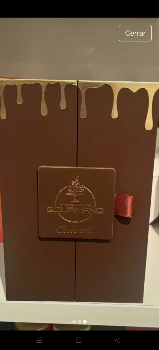 Perfume Choco Cult Marrón y Dorado
