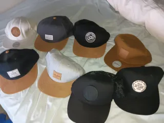 Lote de 8 gorras