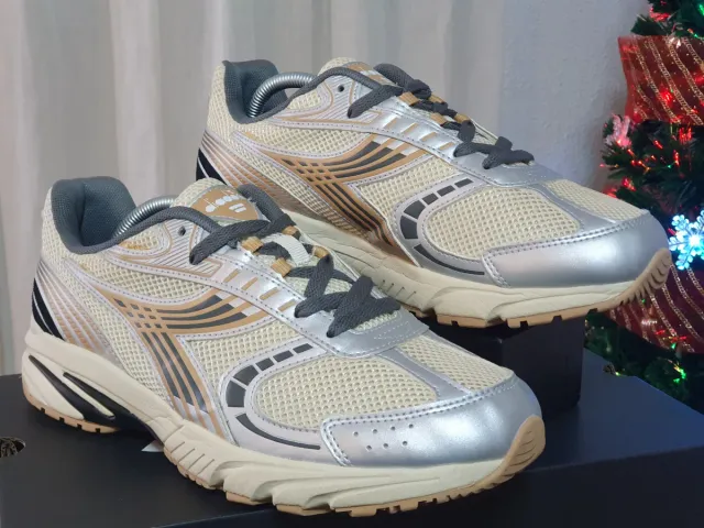 Zapatillas Diadora Sao-Ko 8 Beige/Plata