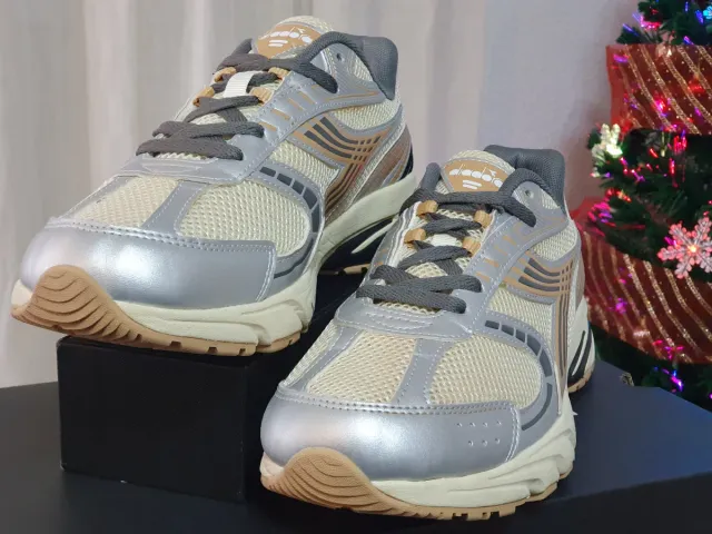 Zapatillas Diadora Sao-Ko 8 Beige/Plata