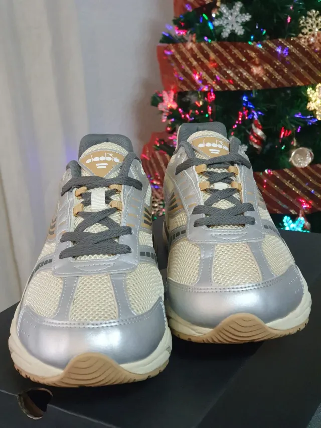 Zapatillas Diadora Sao-Ko 8 Beige/Plata