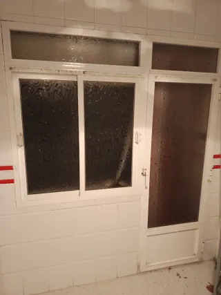 Ventanas y puerta balcón corredera