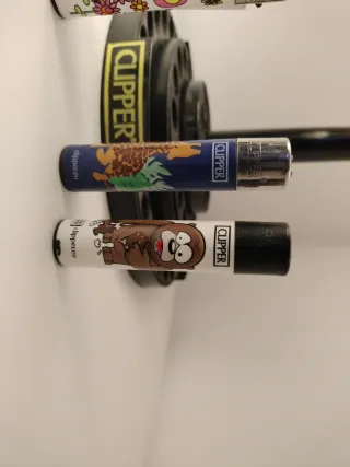 Pack 18 • Accendini Clipper Set 4 Pezzi