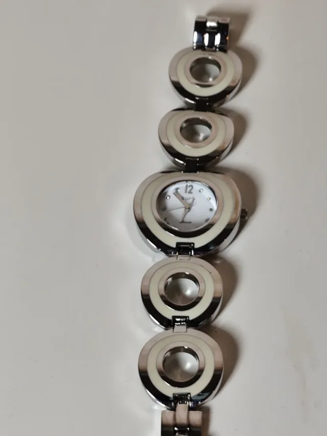 Reloj mujer plata y blanco