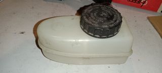 PIEZAS VARIAS DE VEHICULOS CLASICOS (2)