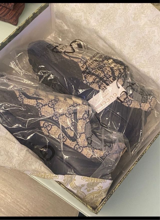 Zapatillas unisex Beige y Azul