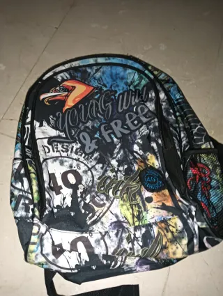 Mochila Diseño Young Wild & Free