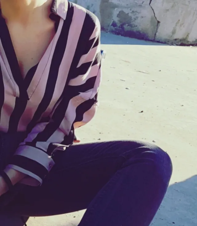 Camisa Stradivarius Rayas Rosa y Negra