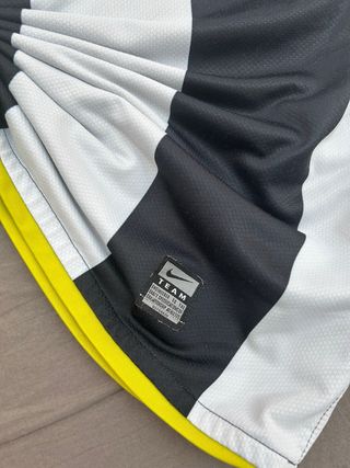 Camiseta Vintage Juventus Nike 2008/10