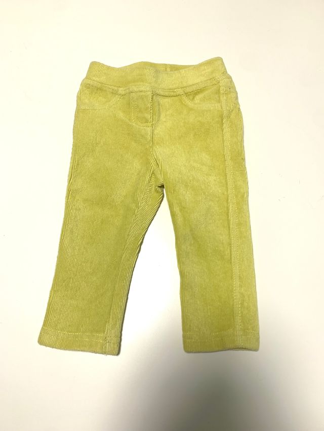 Pantalón pana bebé amarillo Benetton