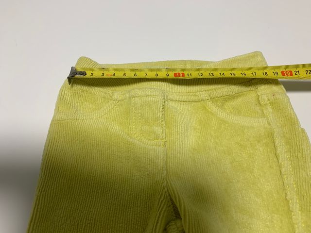 Pantalón pana bebé amarillo Benetton