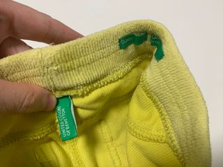 Pantalón pana bebé amarillo Benetton