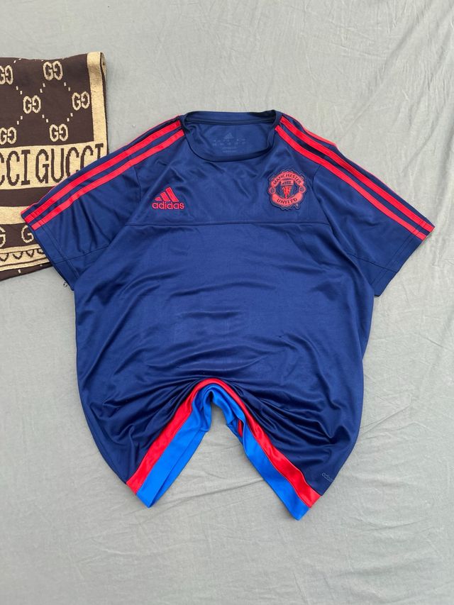 Camiseta Mánchester United Adidas Azul Roja