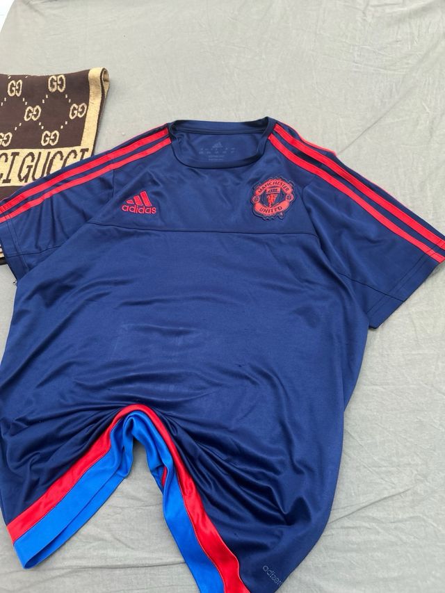 Camiseta Mánchester United Adidas Azul Roja