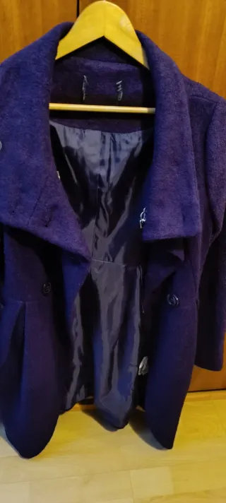 Abrigo morado
