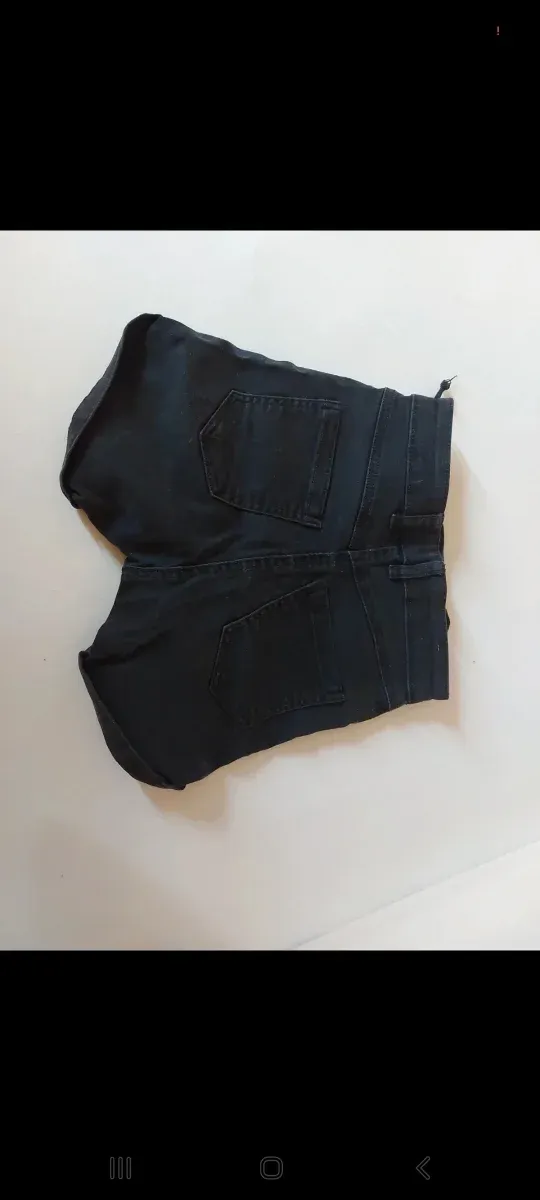 Shorts vaqueros negros con cordones