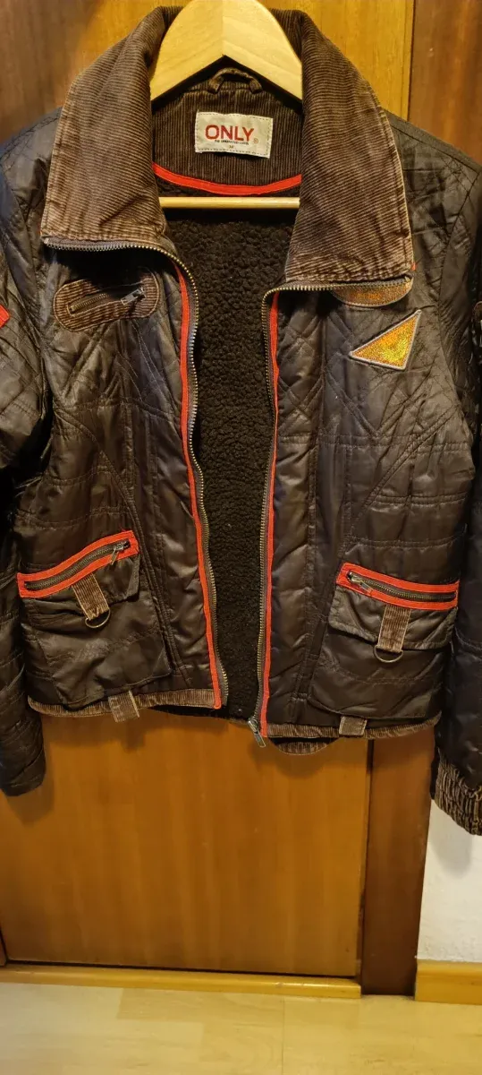 Chamarra ONLY café Talla M