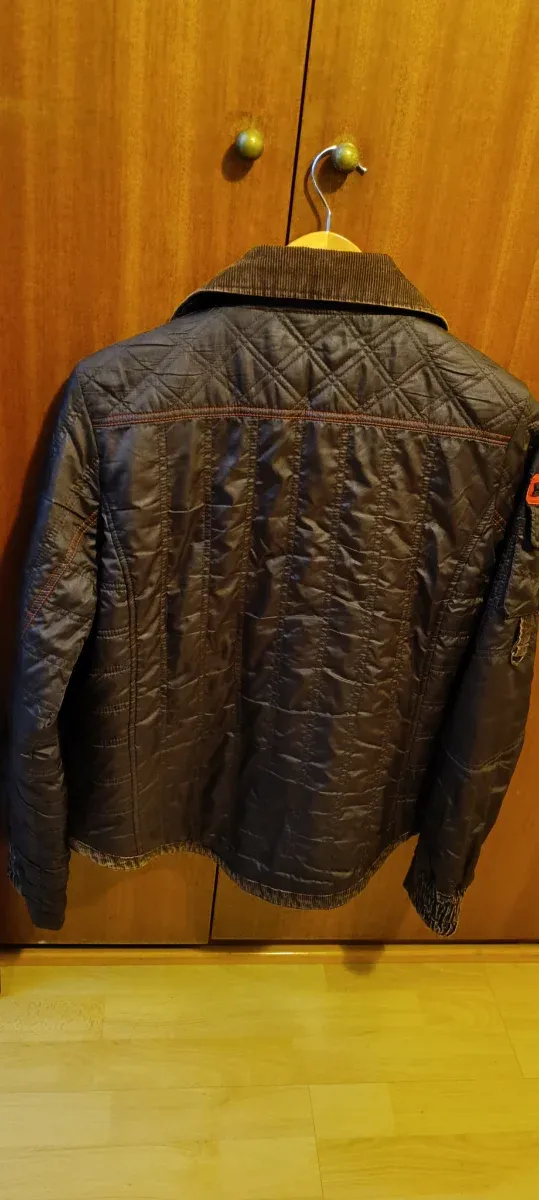 Chamarra ONLY café Talla M