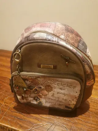 MOCHILA ANEKKE