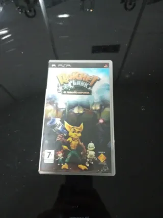 Ratchet & Clank: El Tamaño Importa PSP