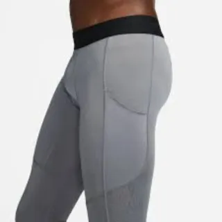 Pantalón Mallas Térmica Nike Pro Dri-Fit 3/4 Gris.