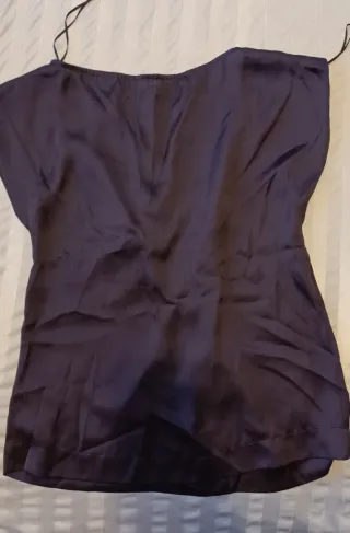 Blusa azul oscuro elegante