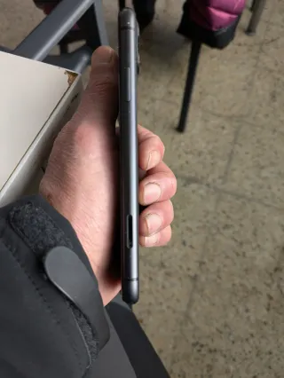 iPhone 11  64gb negro