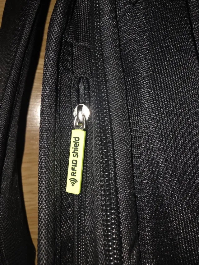 Mochila Samsonite Securipak Portátil/Tablet Negra