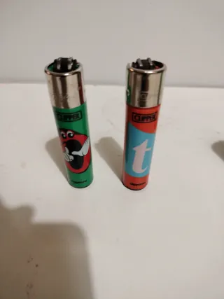 Pack 24 • Set 4 Accendini Clipper