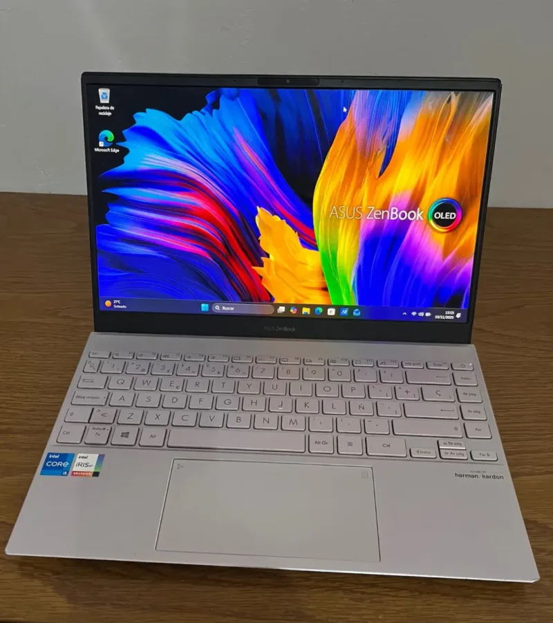 Asus ZenBook 13 OLED afbeelding 5