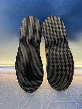 Zapatillas Tredair modelo Desconocido. Negro/Rayas Café. Talla 43