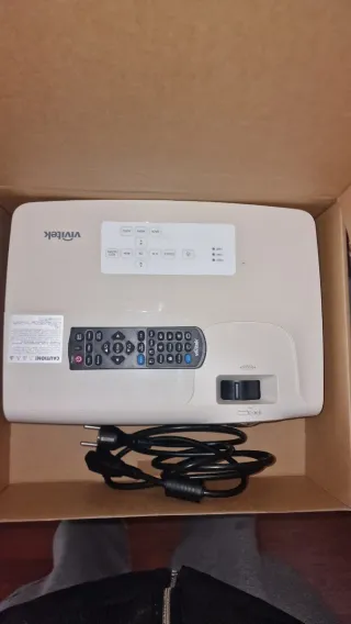 Proyector Vivitek DX281-ST RGB LED