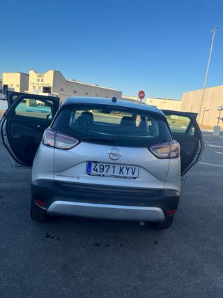 Opel Crossland X 2019