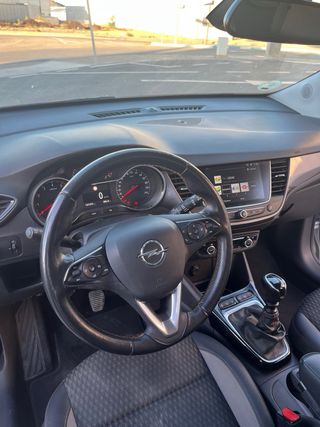 Opel Crossland X 2019