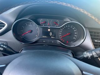 Opel Crossland X 2019