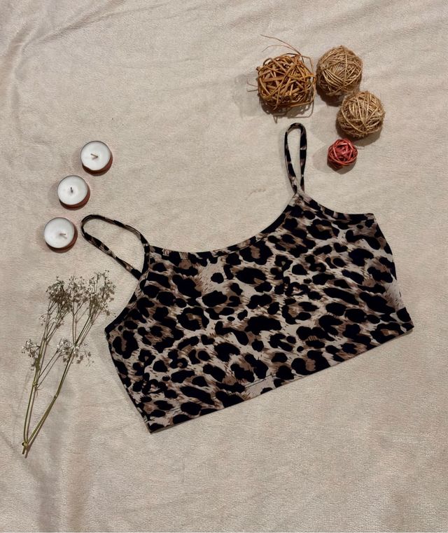 Top leopardo tirantes